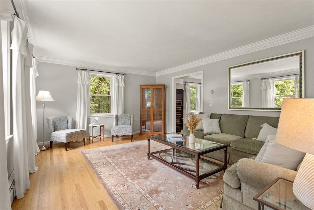 Pepperell, Massachusetts, 01463, United States, 4 Bedrooms Bedrooms, ,4 BathroomsBathrooms,Residential,For Sale,1925594