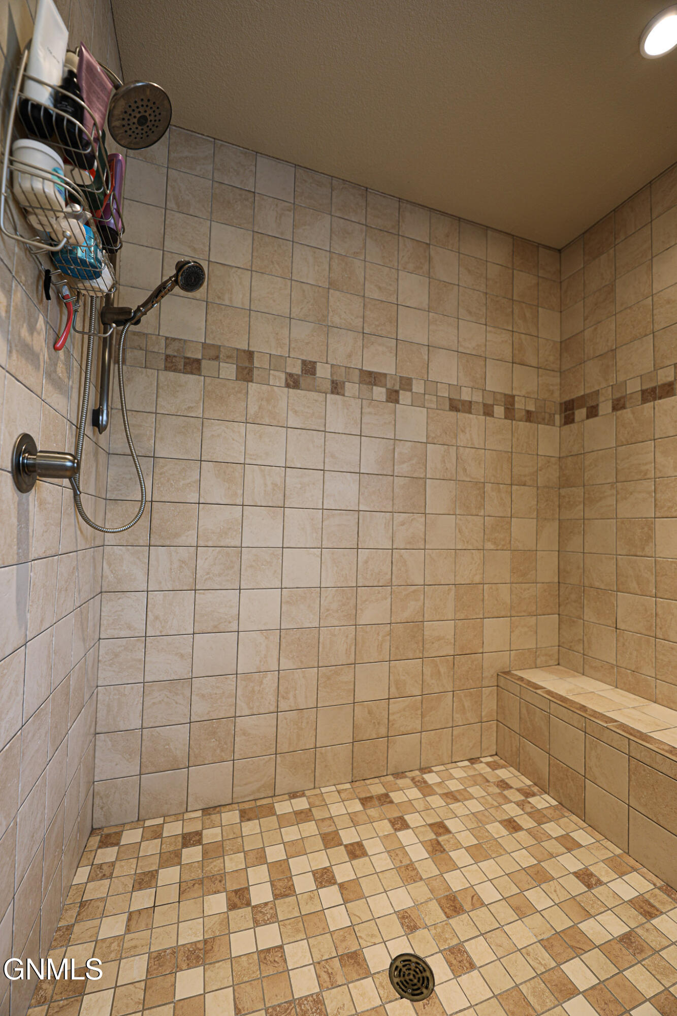 Bismarck, North Dakota, 58503, United States, 6 Bedrooms Bedrooms, ,5 BathroomsBathrooms,Residential,For Sale,1980273