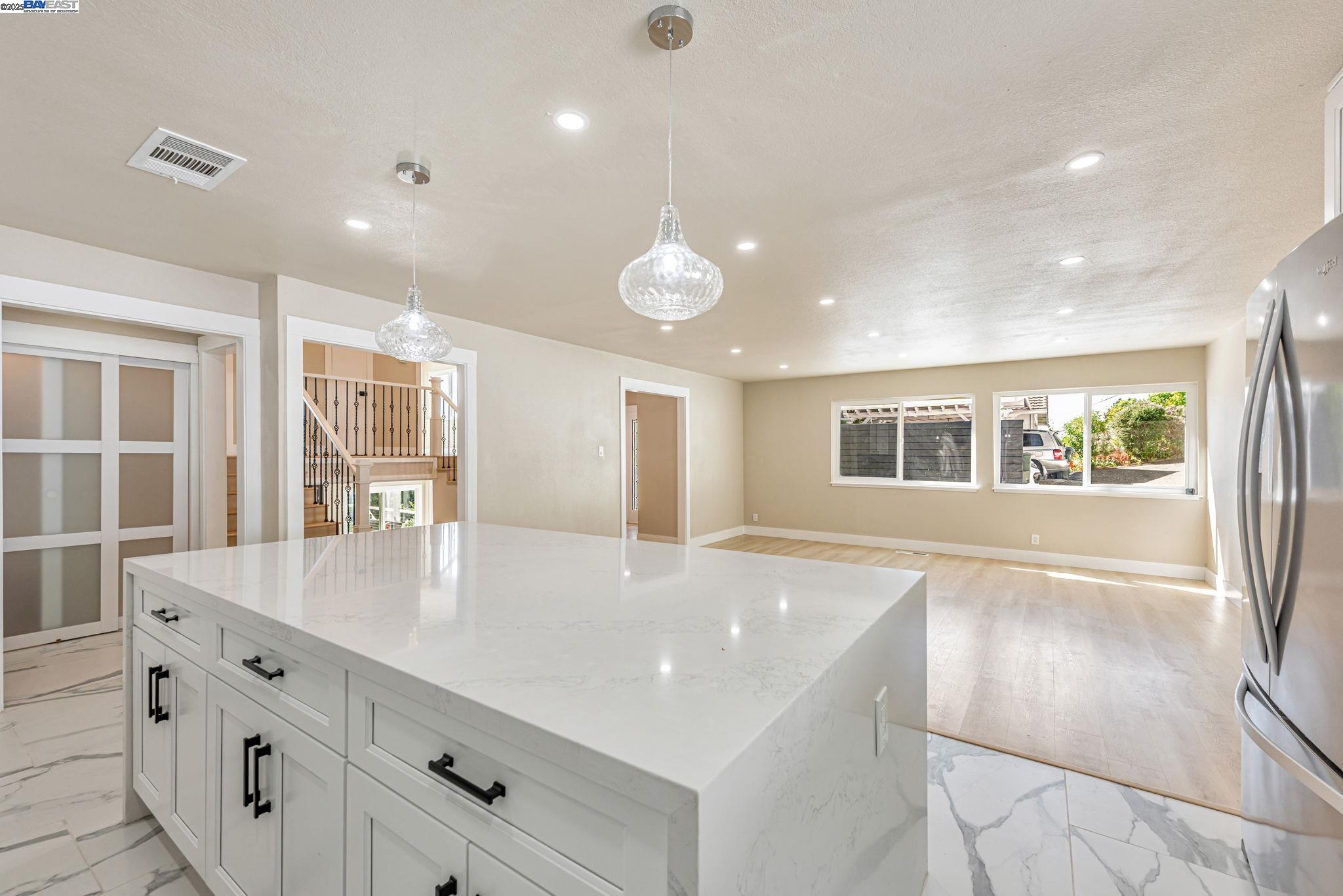 San Jose, California, 95127, United States, 4 Bedrooms Bedrooms, ,4 BathroomsBathrooms,Residential,For Sale,1903794