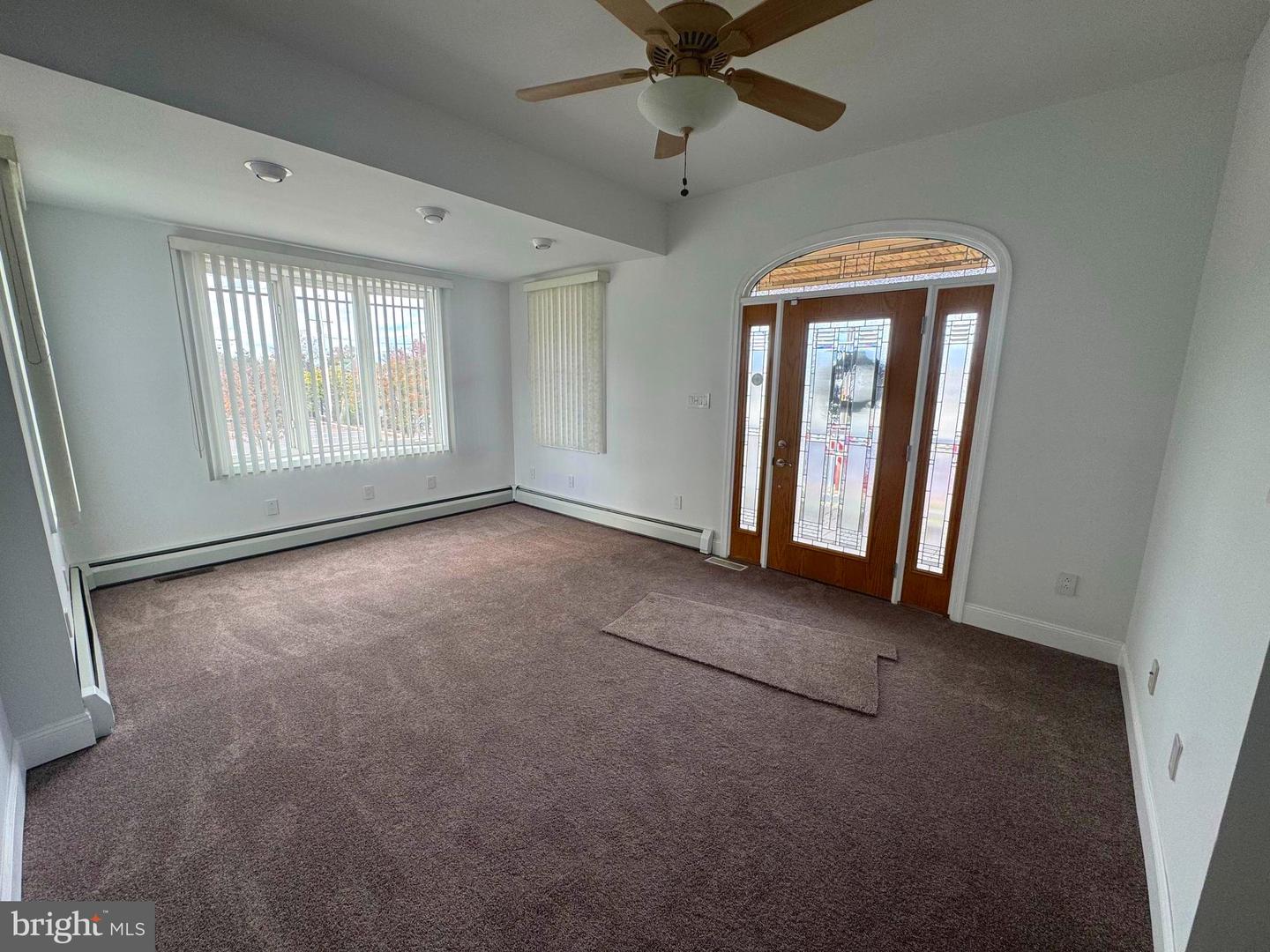 MAPLE SHADE, New Jersey, 08052, United States, 3 Bedrooms Bedrooms, ,3 BathroomsBathrooms,Residential,For Sale,1985694