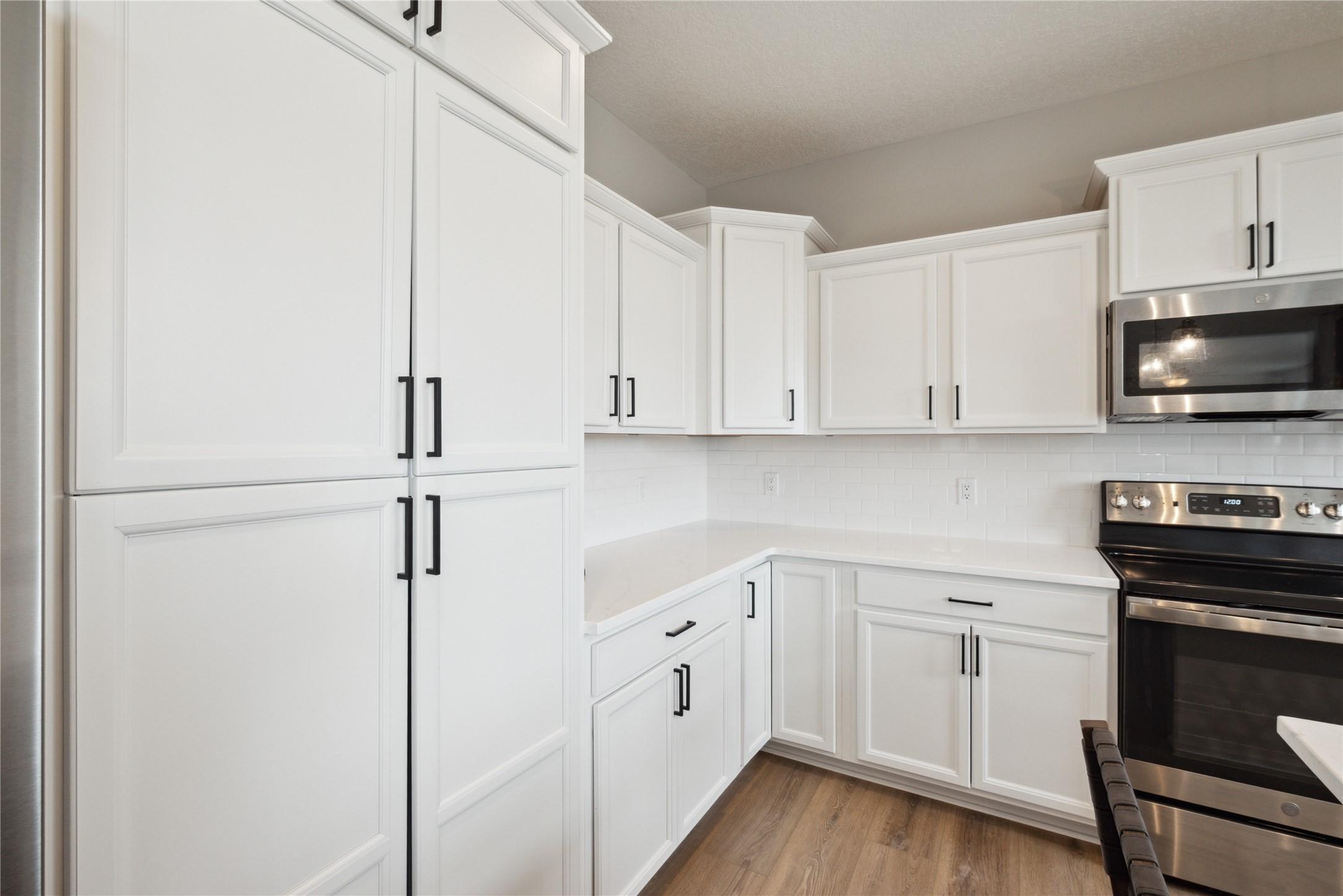 Waukee, Iowa, 50263, United States, 4 Bedrooms Bedrooms, ,3 BathroomsBathrooms,Residential,For Sale,1879799