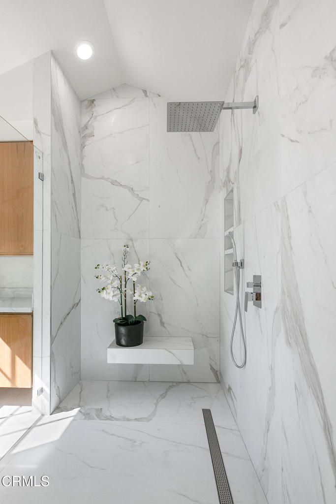 Camarillo, California, 93012, United States, 5 Bedrooms Bedrooms, ,7 BathroomsBathrooms,Residential,For Sale,1996163