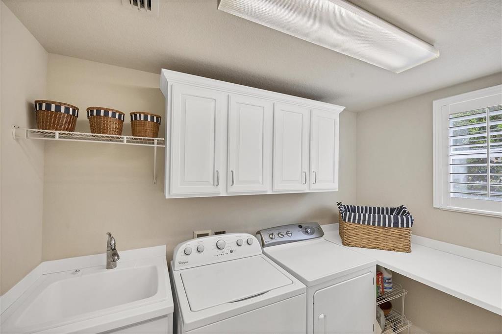 Venice, Florida, 34293, United States, 3 Bedrooms Bedrooms, ,4 BathroomsBathrooms,Residential,For Sale,1688438