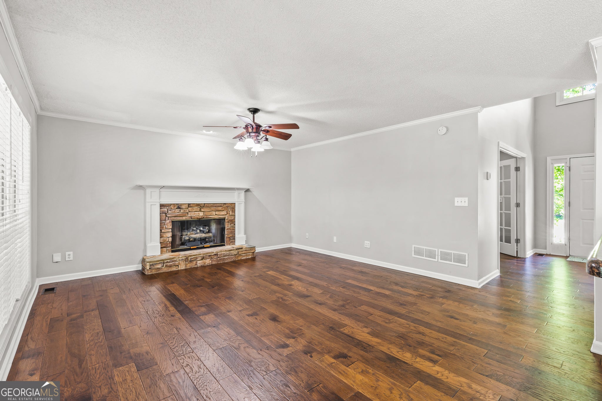 Tyrone, Georgia, 30290, United States, 3 Bedrooms Bedrooms, ,4 BathroomsBathrooms,Residential,For Sale,1931244