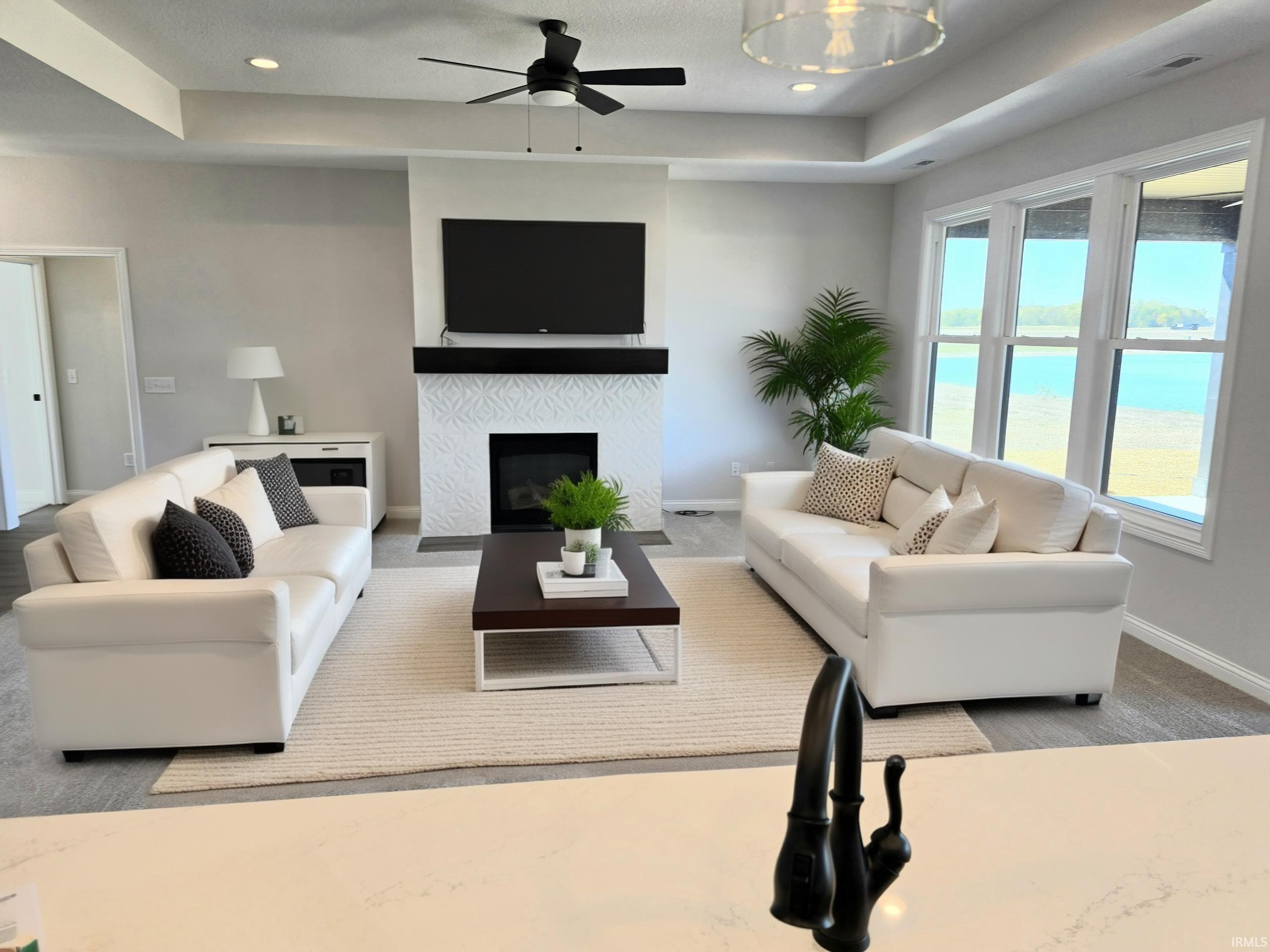 Fort Wayne, Indiana, 46818, United States, 3 Bedrooms Bedrooms, ,2 BathroomsBathrooms,Residential,For Sale,1980943