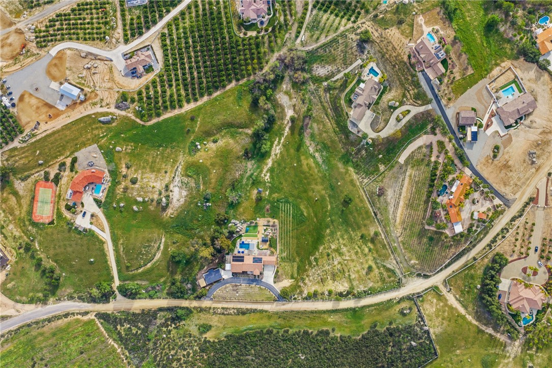 Temecula, California, 92592, United States, 5 Bedrooms Bedrooms, ,4 BathroomsBathrooms,Residential,For Sale,2021827