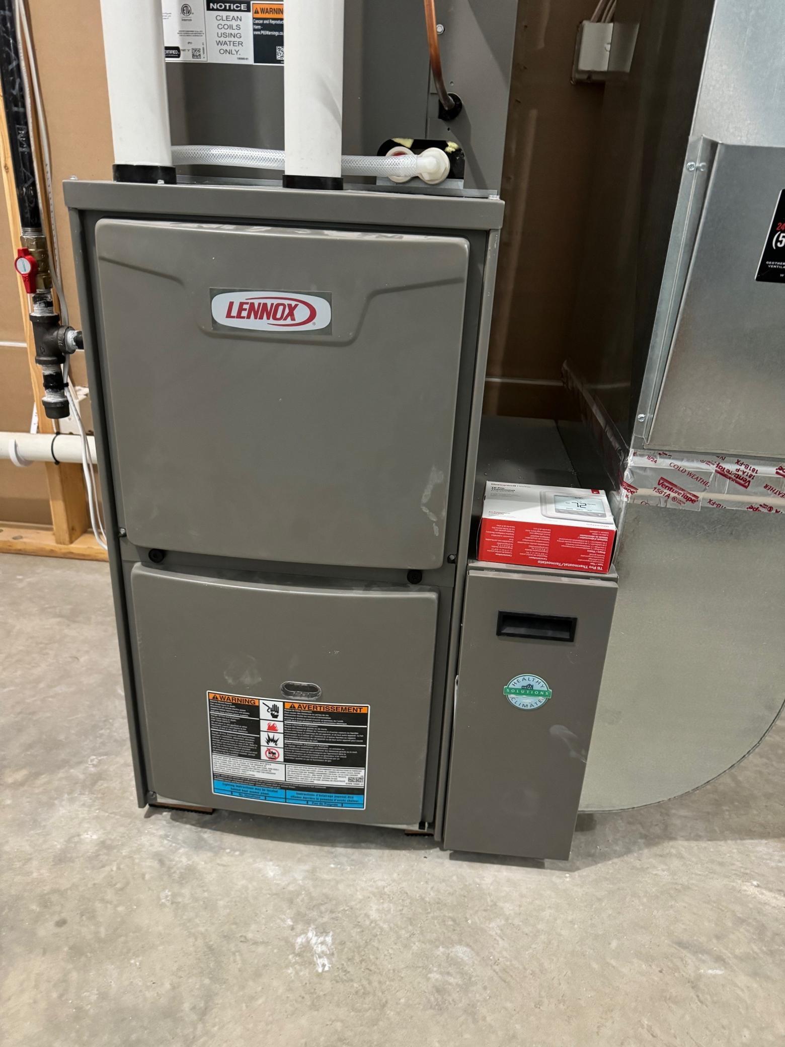 Albert Lea, Minnesota, 56007, United States, 4 Bedrooms Bedrooms, ,2 BathroomsBathrooms,Residential,For Sale,1978307