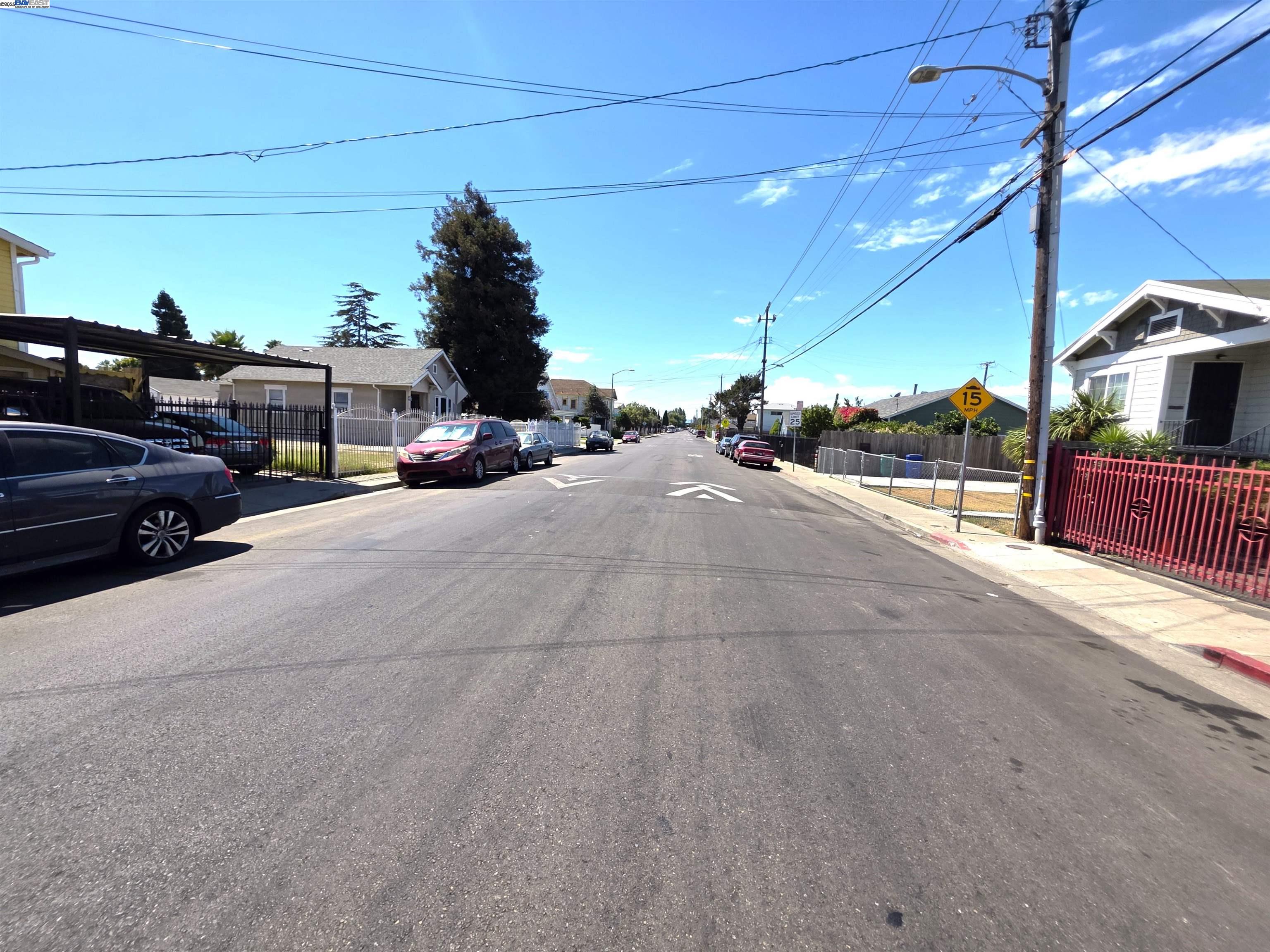 Oakland, California, 94603, United States, 3 Bedrooms Bedrooms, ,2 BathroomsBathrooms,Residential,For Sale,1991687