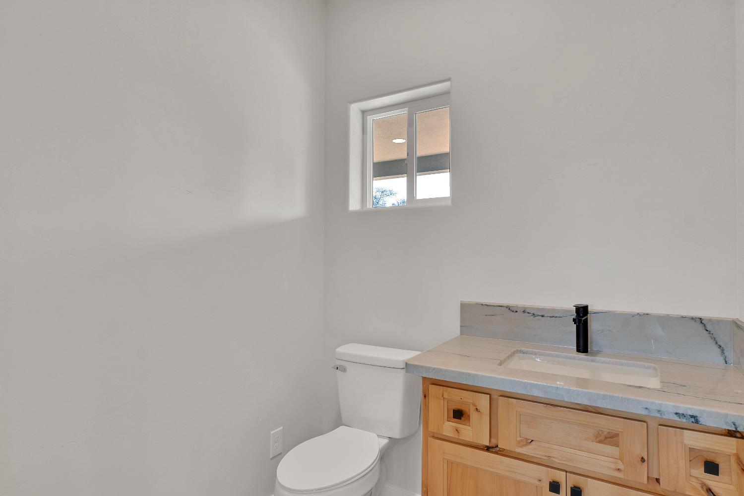 Loma Rica, California, 95901, United States, 3 Bedrooms Bedrooms, ,3 BathroomsBathrooms,Residential,For Sale,2005648