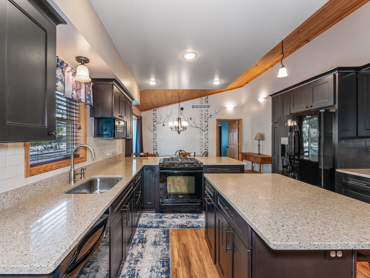 Mercer, Wisconsin, 54547, United States, 3 Bedrooms Bedrooms, ,3 BathroomsBathrooms,Residential,For Sale,1978560