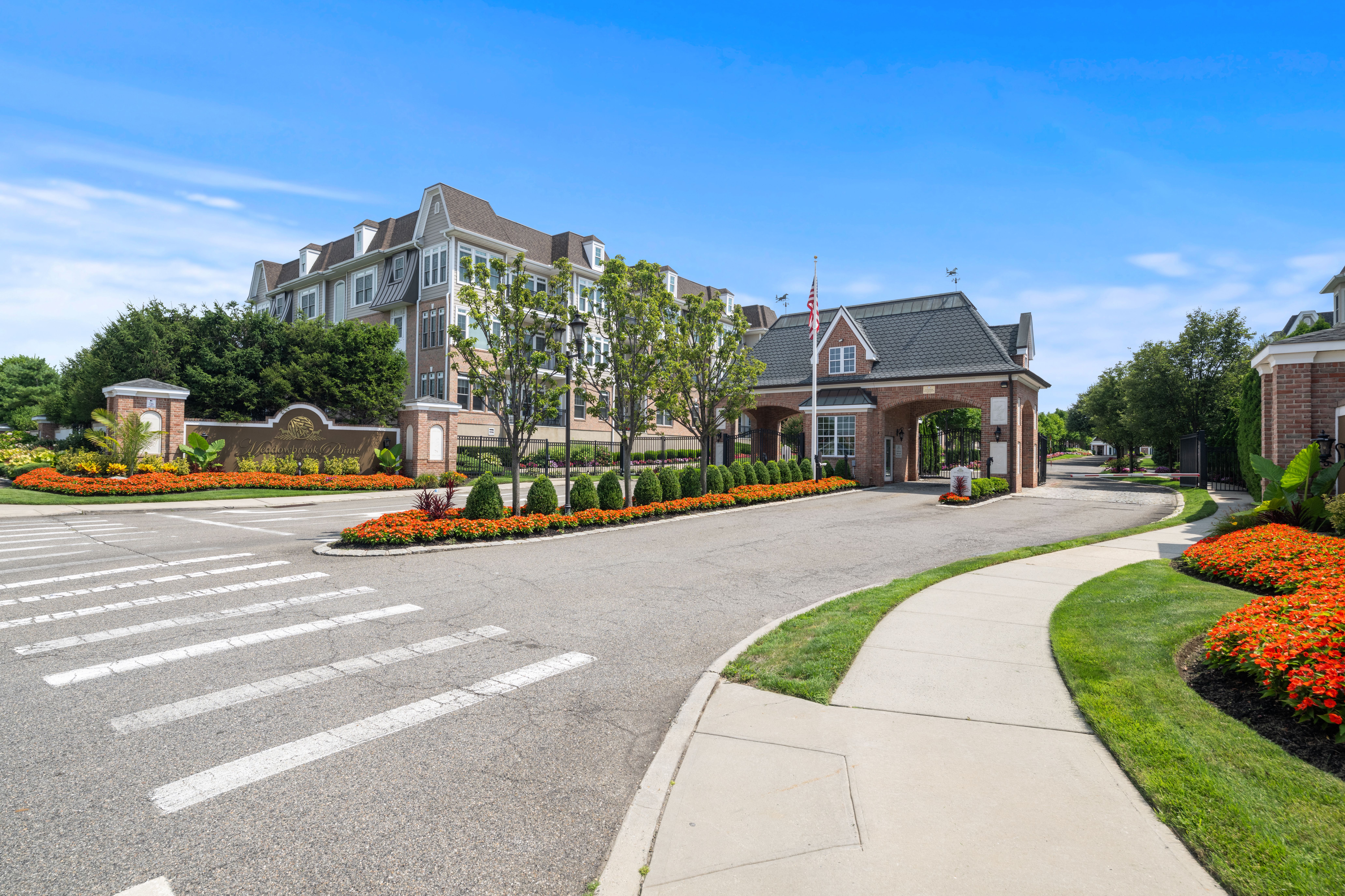 469 Pacing Way, Westbury, NY, 11590 - 物件實景