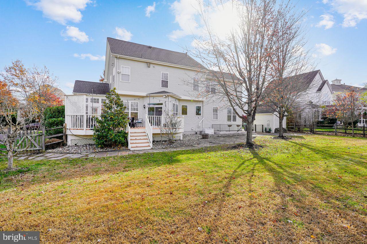 Warrenton, Virginia, 20187, United States, 4 Bedrooms Bedrooms, ,4 BathroomsBathrooms,Residential,For Sale,1989713