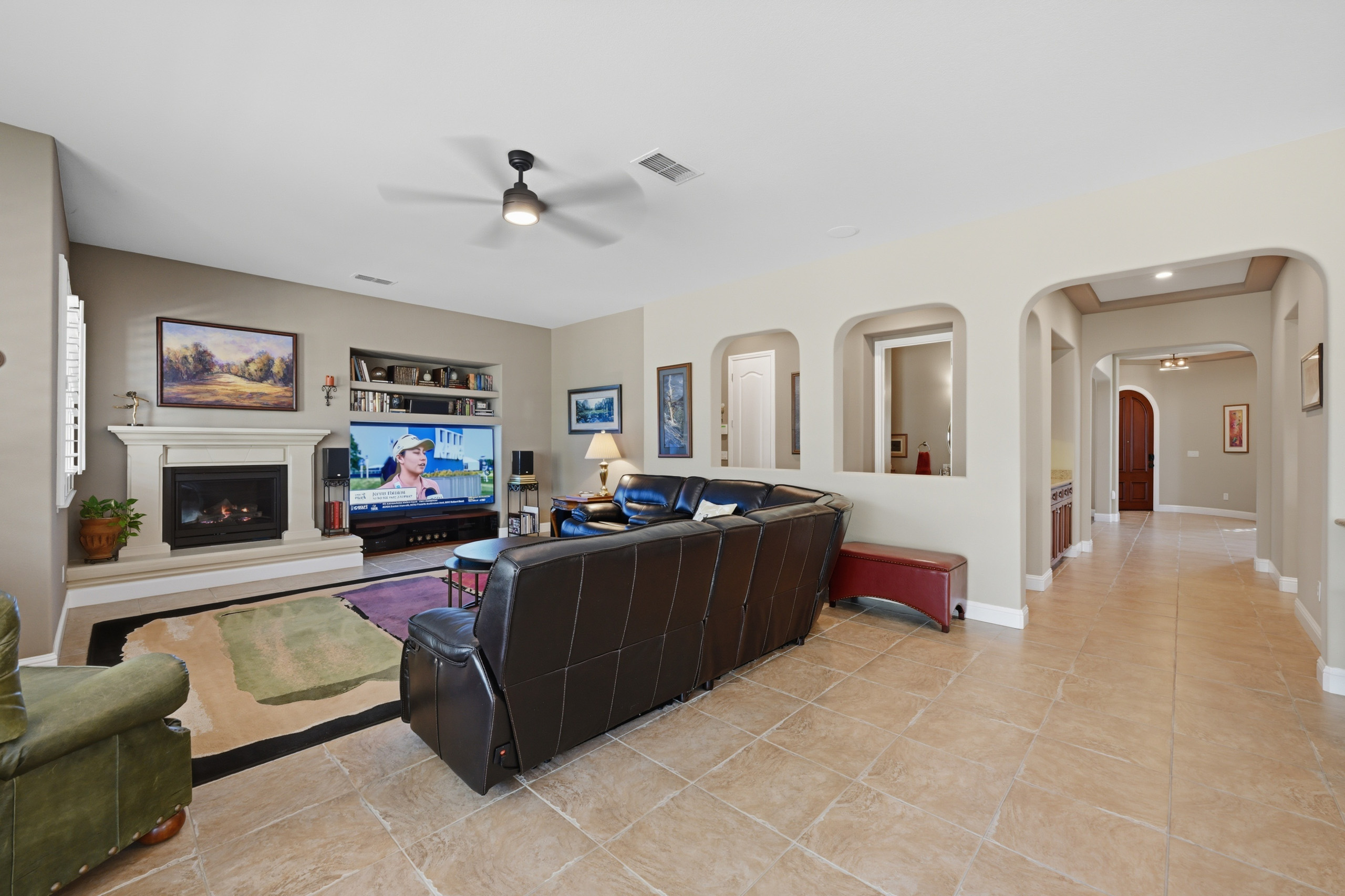  9425 Pinehurst Drive, Roseville, CA 95747 - 物件實景
