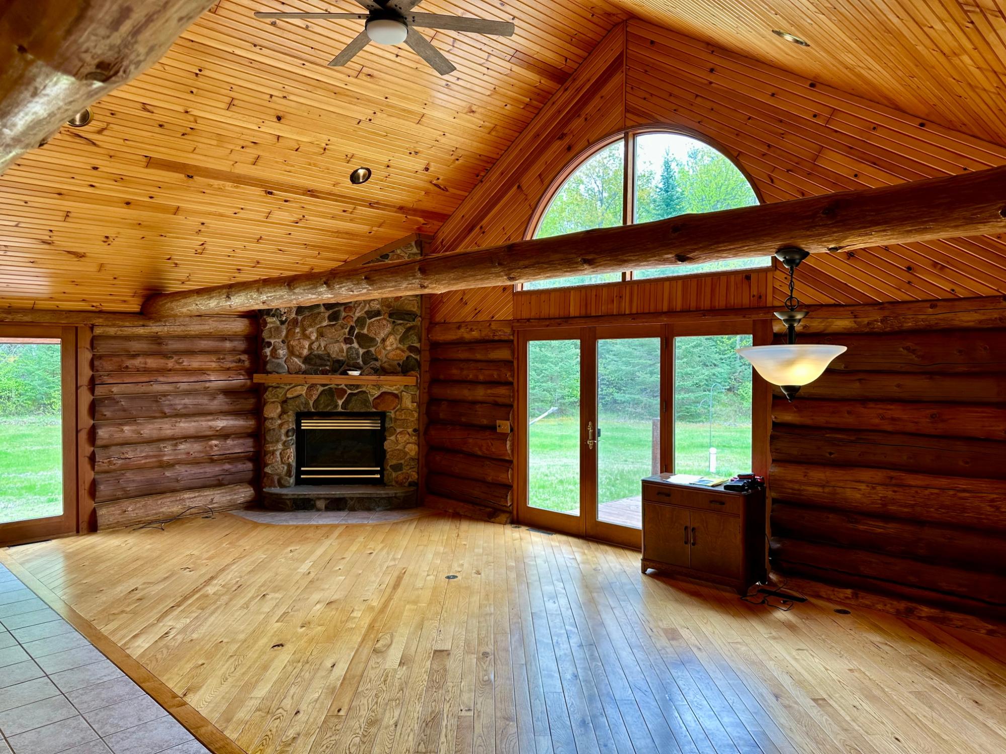 Tomahawk, Wisconsin, 54487, United States, 2 Bedrooms Bedrooms, ,2 BathroomsBathrooms,Residential,For Sale,1923926