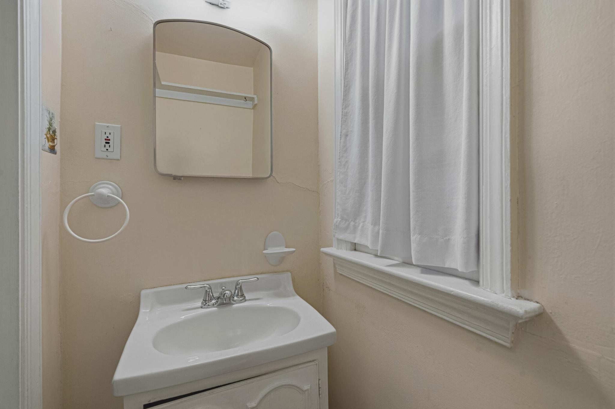  2407 N Vermont Street, Arlington, VA, 22207 - 物件實景
