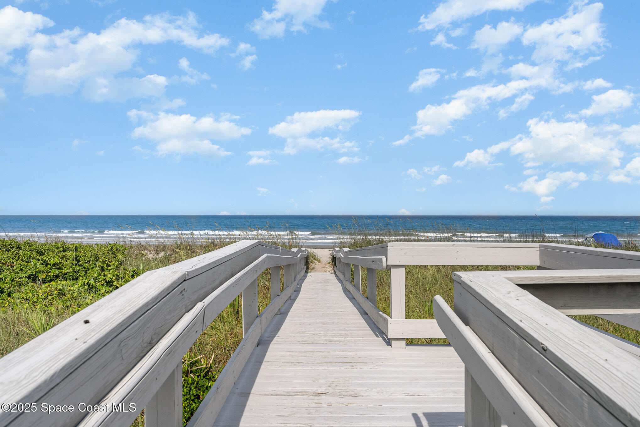 Cocoa Beach, Florida, 32931, United States, 2 Bedrooms Bedrooms, ,2 BathroomsBathrooms,Residential,For Sale,1975351