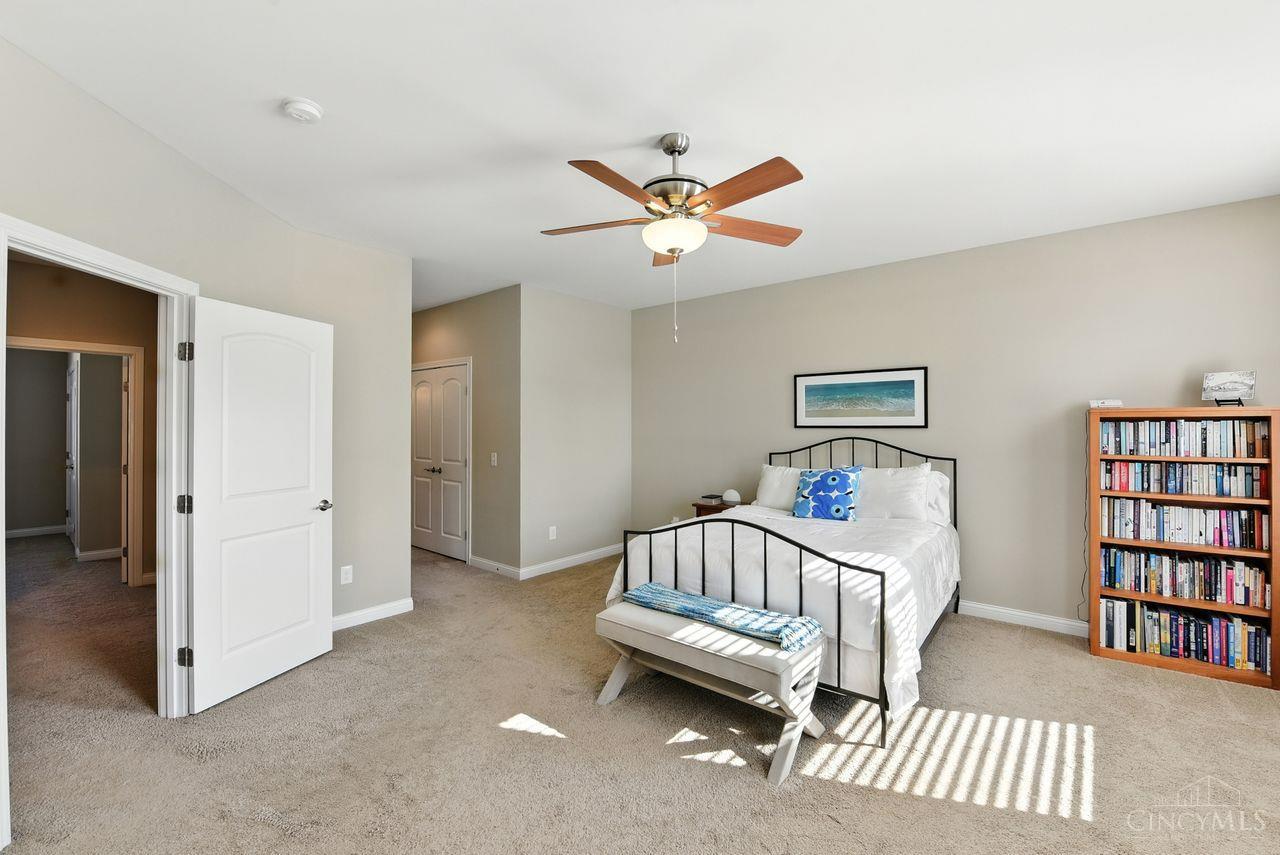 Cincinnati, Ohio, 45209, United States, 2 Bedrooms Bedrooms, ,4 BathroomsBathrooms,Residential,For Sale,1940241