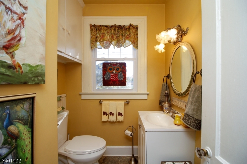 Clifton City, New Jersey, 07011-3254, United States, 6 Bedrooms Bedrooms, ,6 BathroomsBathrooms,Residential,For Sale,2005215