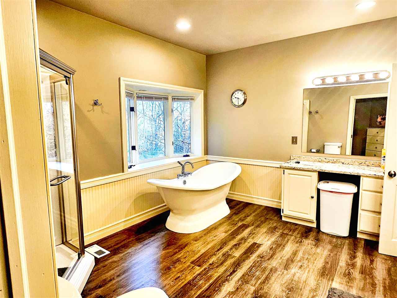 Boyne City, Michigan, 49712, United States, 5 Bedrooms Bedrooms, ,3 BathroomsBathrooms,Residential,For Sale,1986275