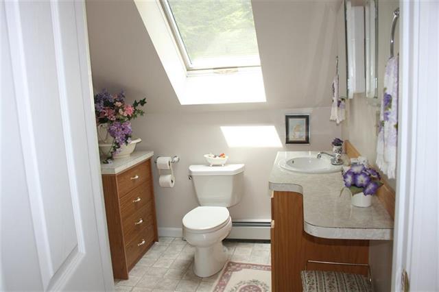 Claremont, New Hampshire, 03743, United States, 3 Bedrooms Bedrooms, ,1 BathroomBathrooms,Residential,For Sale,2048255