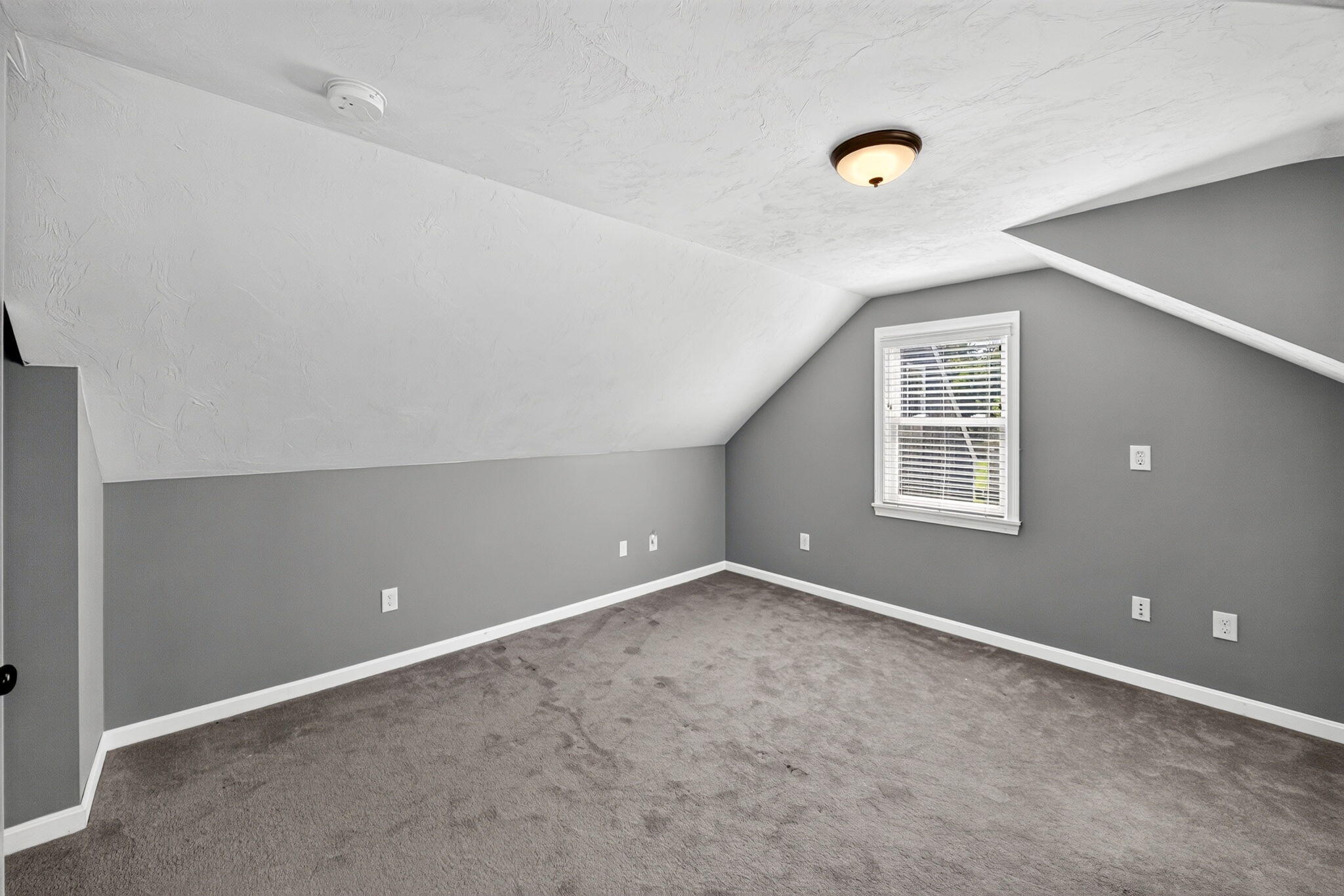  52 Willimantic Drive - 物件實景