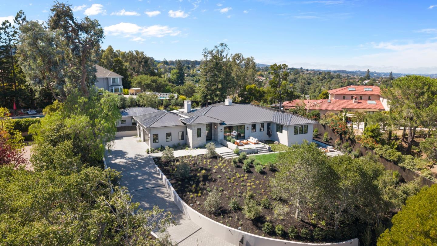 Hillsborough, California, 94010, United States, 5 Bedrooms Bedrooms, ,5 BathroomsBathrooms,Residential,For Sale,1947157