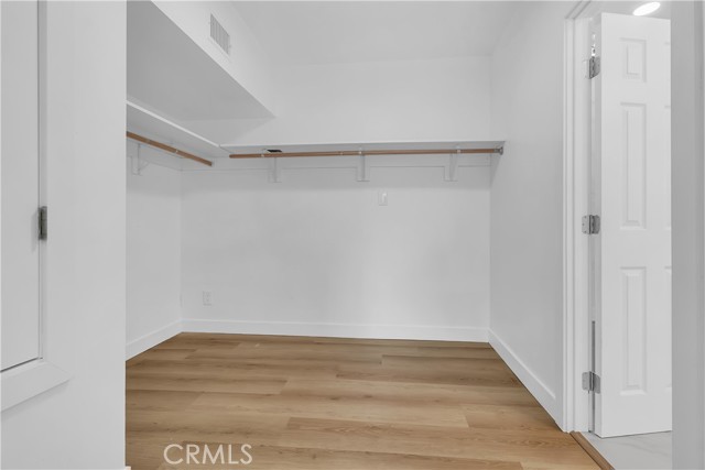 Los Angeles, California, 90032, United States, 4 Bedrooms Bedrooms, ,2 BathroomsBathrooms,Residential,For Sale,1916443