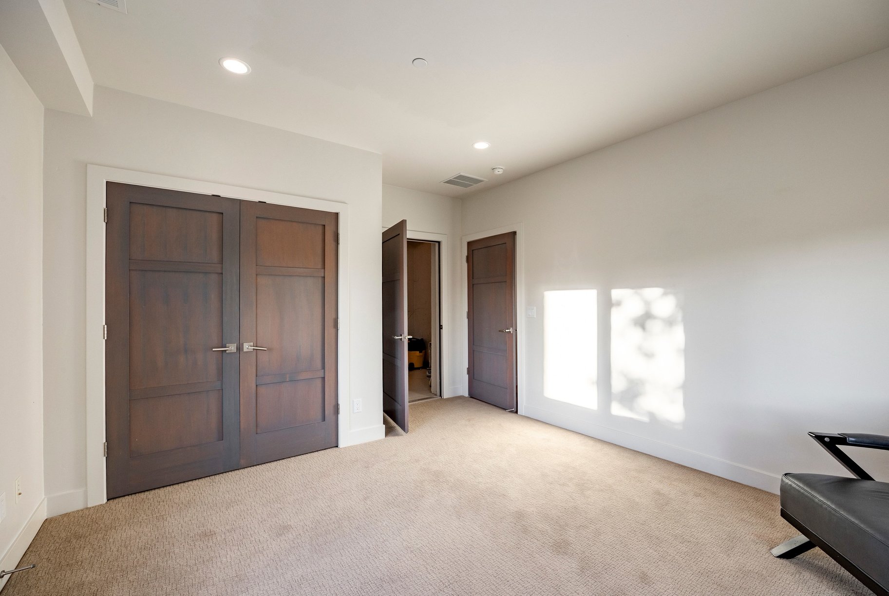  Custom-Home Quality Without the Custom-Home Wait - 物件實景