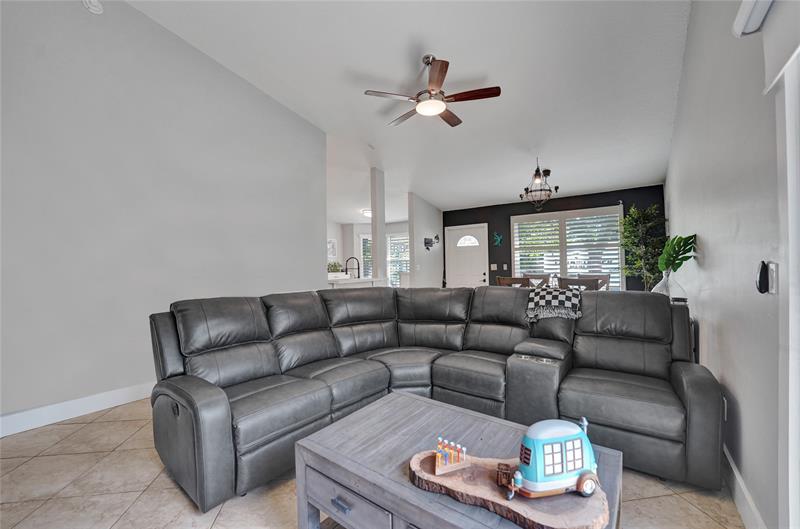 Davie, Florida, 33325, United States, 3 Bedrooms Bedrooms, ,2 BathroomsBathrooms,Residential,For Sale,1902836