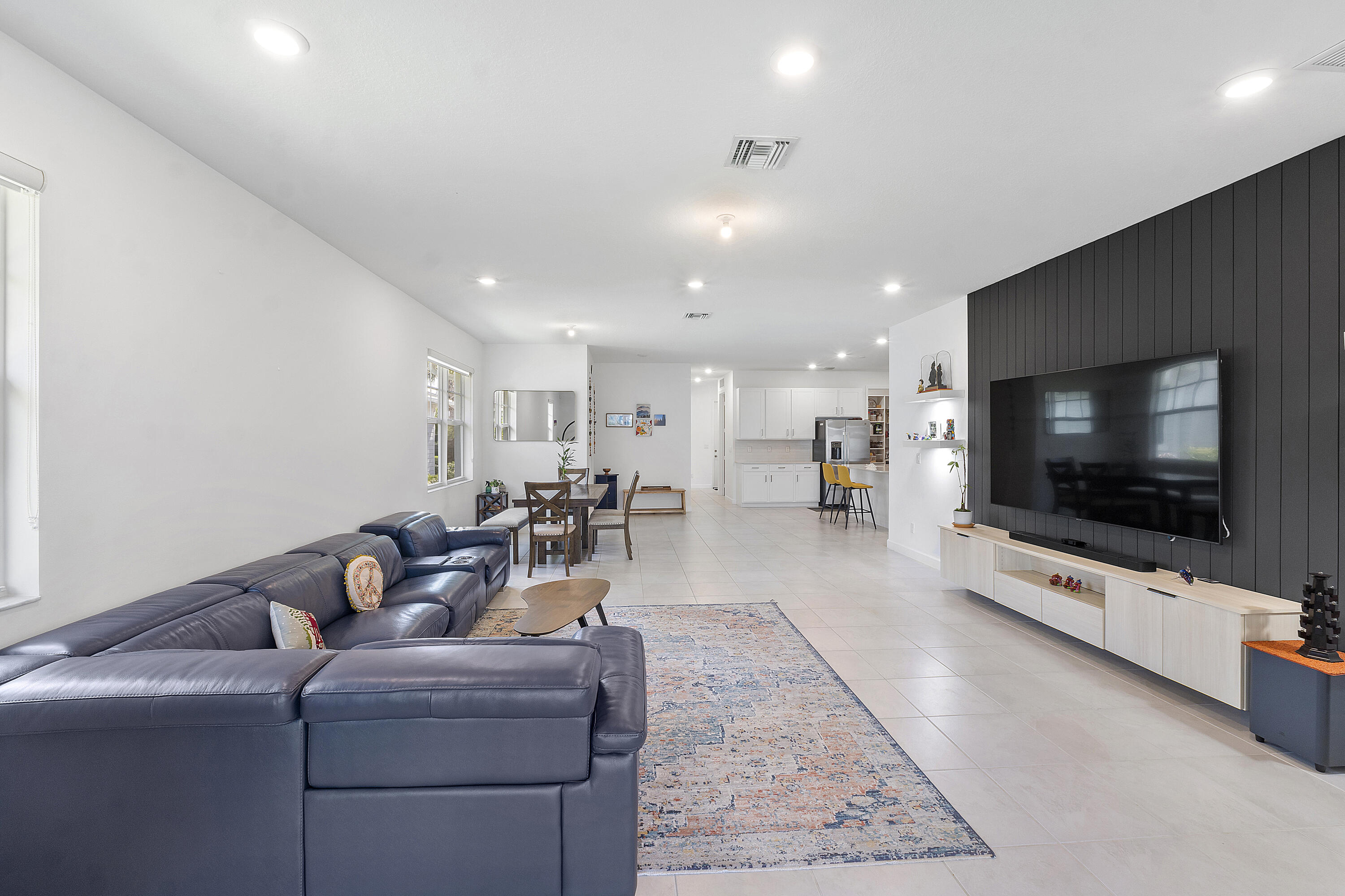 Loxahatchee, Florida, 33470, United States, 3 Bedrooms Bedrooms, ,2 BathroomsBathrooms,Residential,For Sale,1762338