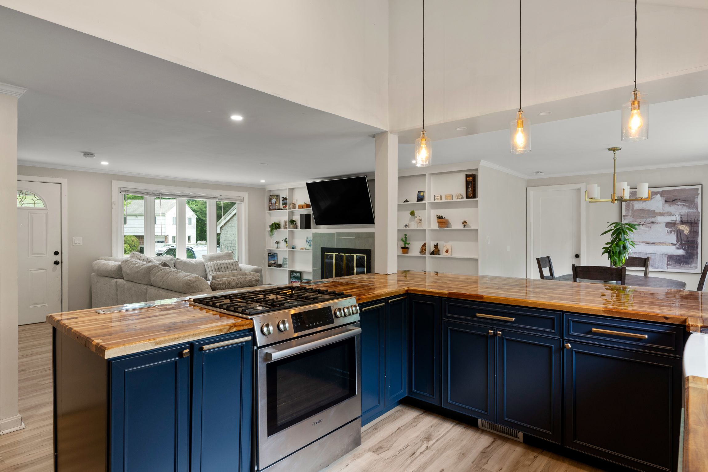  987 Pleasant Street, Framingham, MA, 01701 - 物件實景