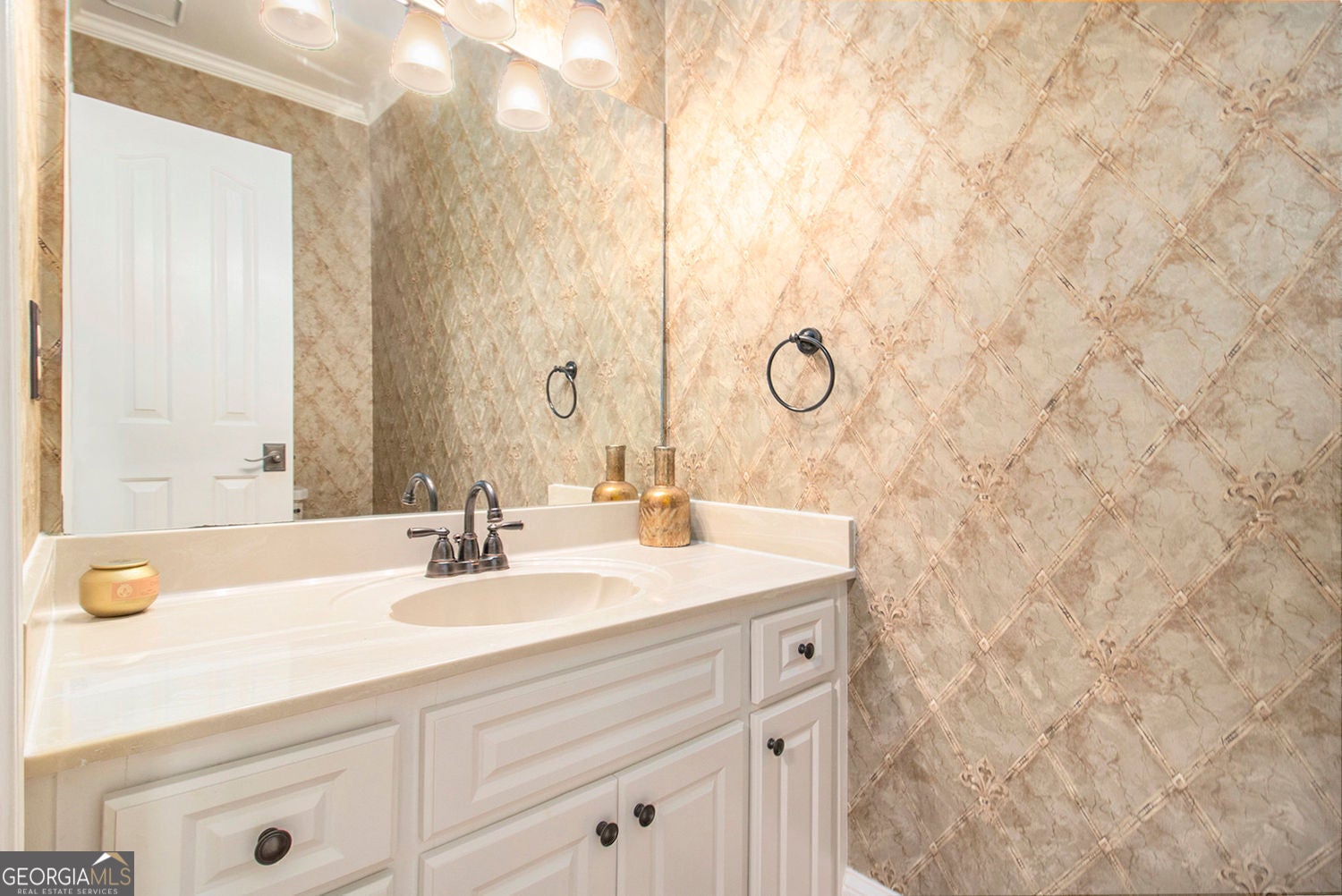 Tyrone, Georgia, 30290, United States, 4 Bedrooms Bedrooms, ,6 BathroomsBathrooms,Residential,For Sale,1953235