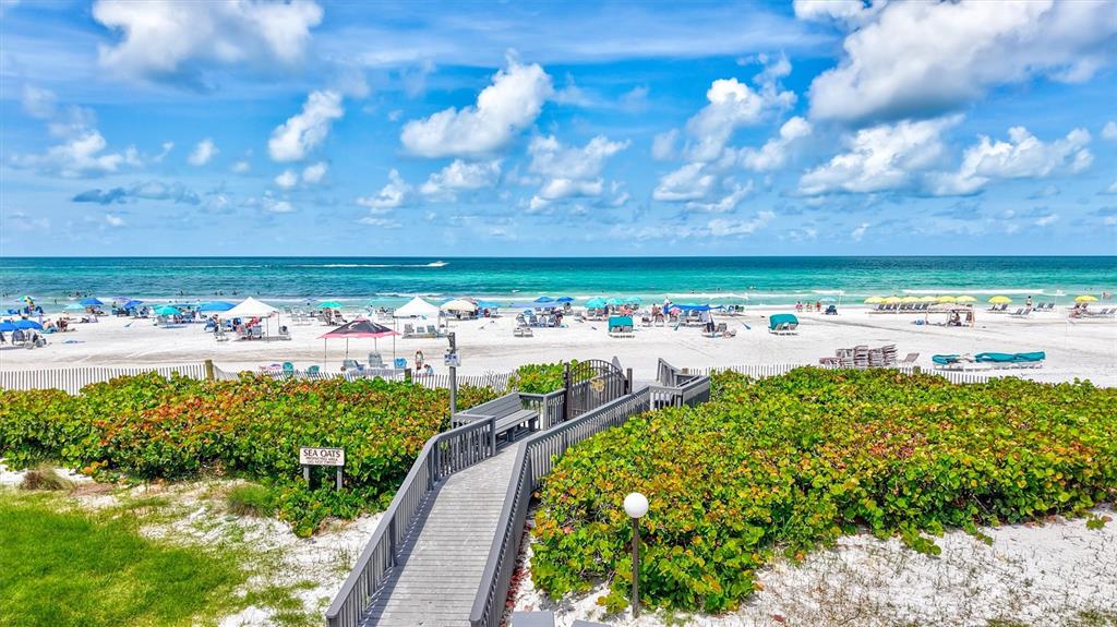 Sarasota, Florida, 34242, United States, 2 Bedrooms Bedrooms, ,2 BathroomsBathrooms,Residential,For Sale,1895415