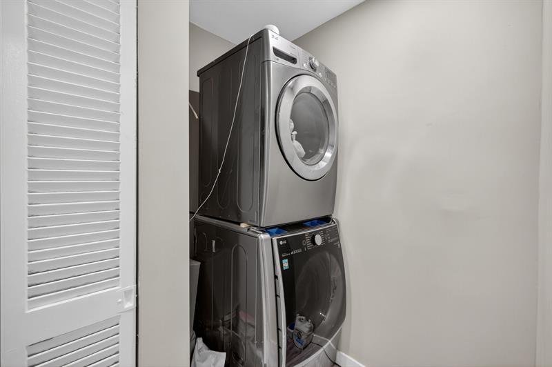 Oakland Park, Florida, 33334, United States, 3 Bedrooms Bedrooms, ,2 BathroomsBathrooms,Residential,For Sale,1986297