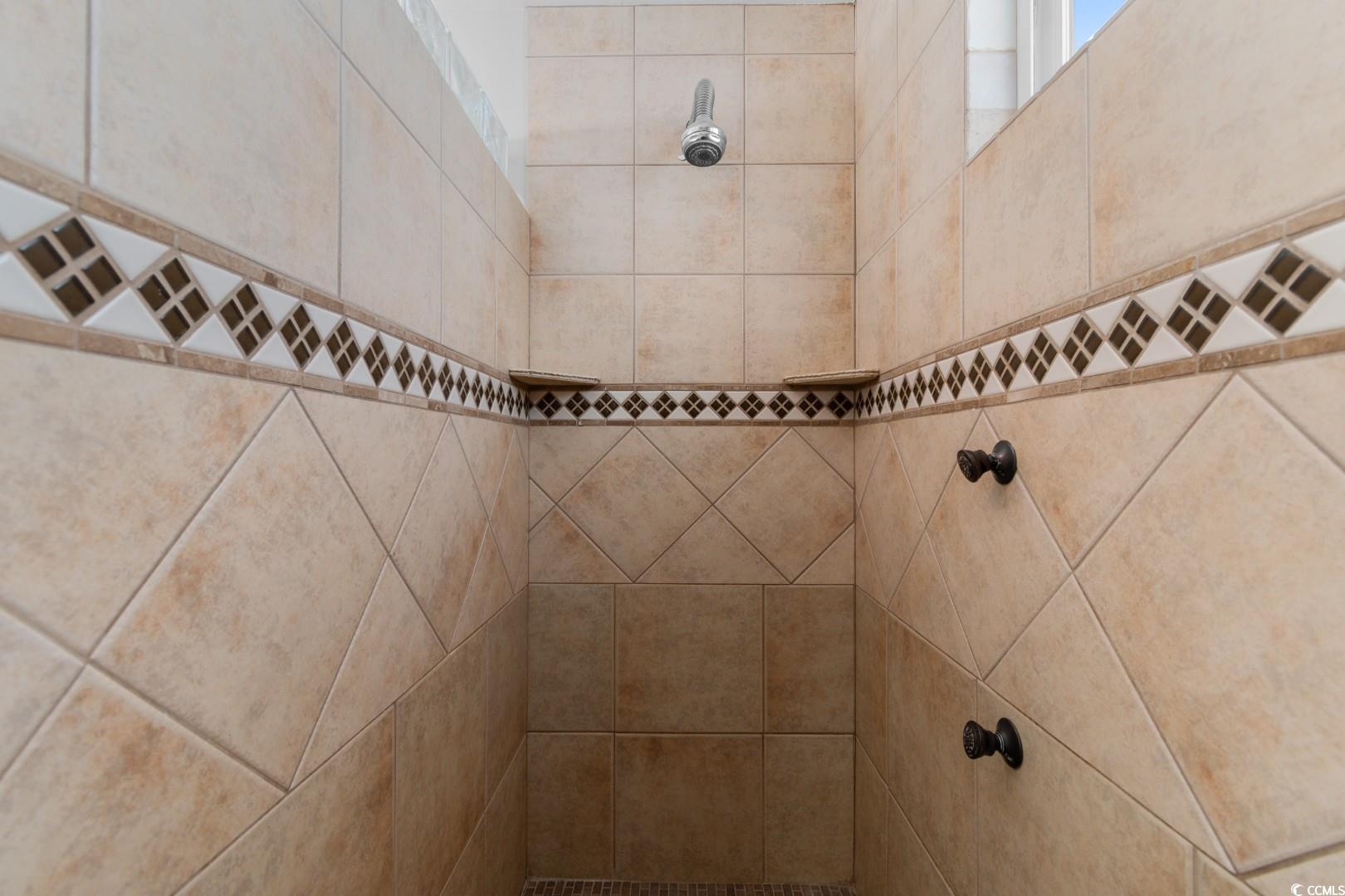 Murrells Inlet, South Carolina, 29576, United States, 4 Bedrooms Bedrooms, ,5 BathroomsBathrooms,Residential,For Sale,1988636