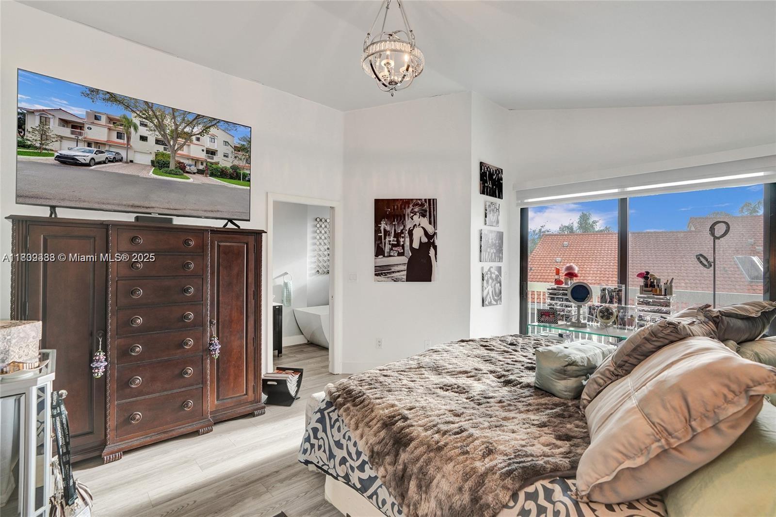 Aventura, Florida, 33180, United States, 4 Bedrooms Bedrooms, ,4 BathroomsBathrooms,Residential,For Sale,1826404