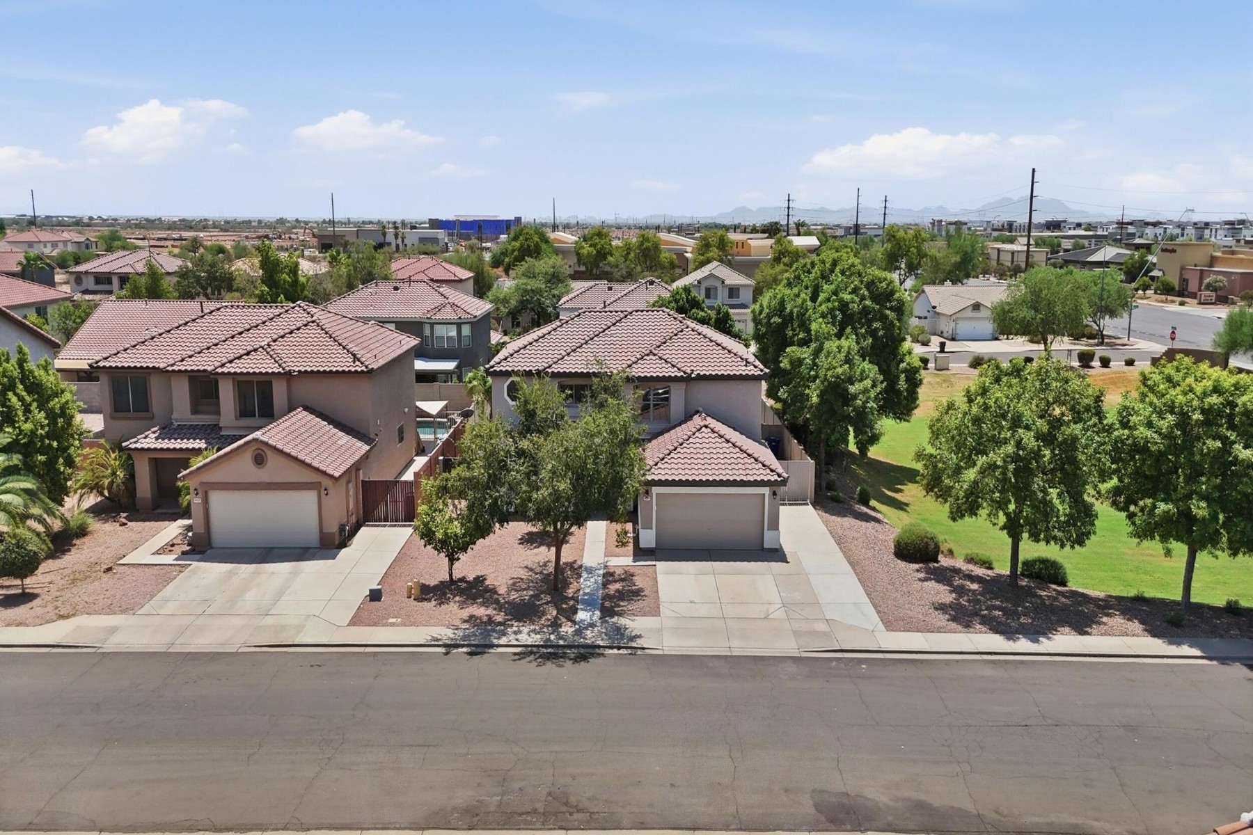  10821 E Forge Circle¦Mesa, AZ - 物件實景