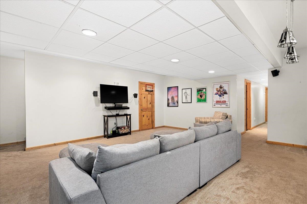 Two Harbors, Minnesota, 55616, United States, 5 Bedrooms Bedrooms, ,2 BathroomsBathrooms,Residential,For Sale,1943377