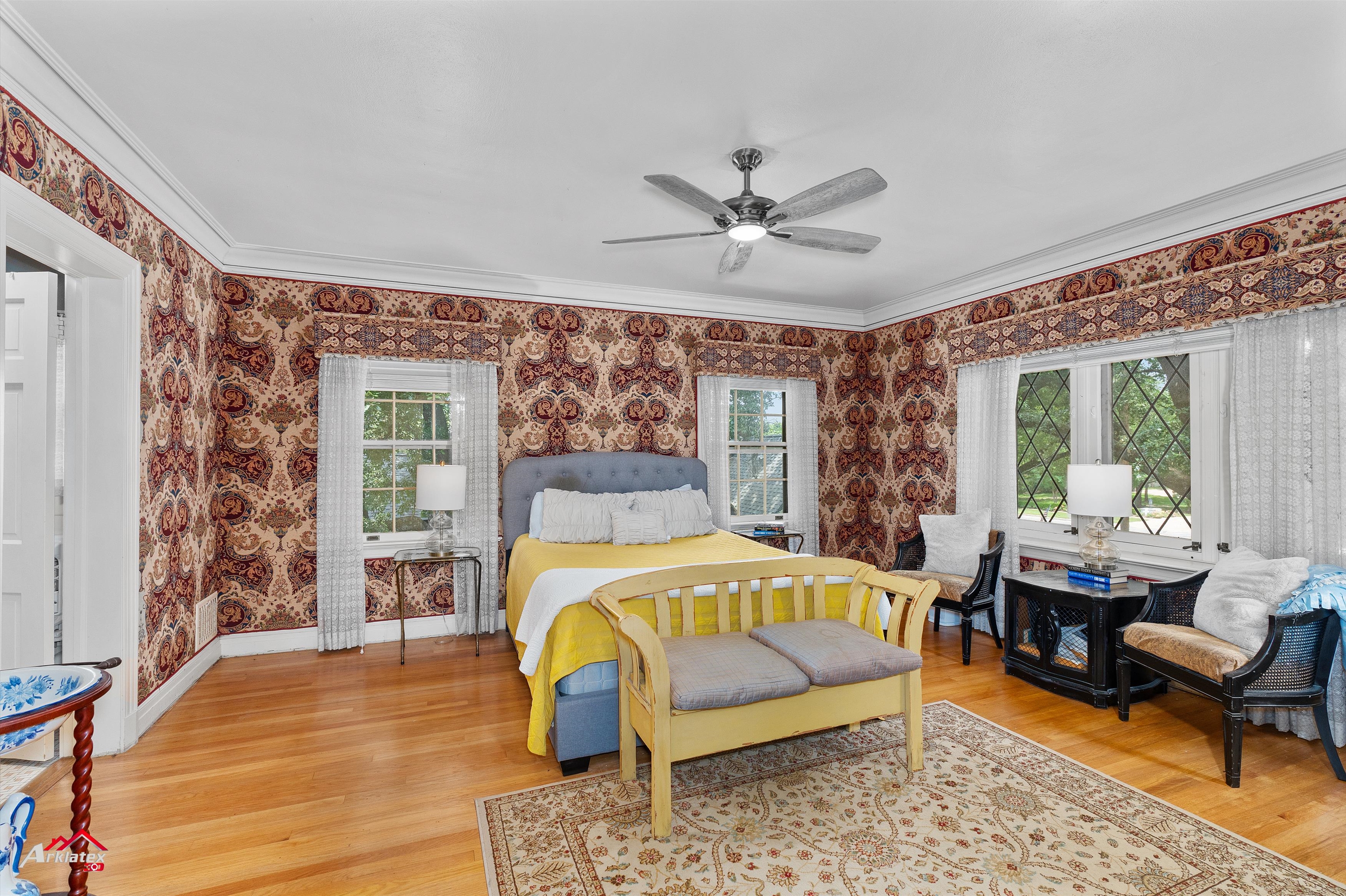 Henderson, Texas, 75654, United States, 3 Bedrooms Bedrooms, ,5 BathroomsBathrooms,Residential,For Sale,1930461