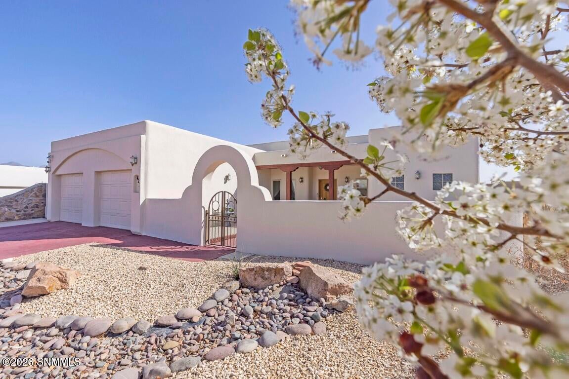 Southern Canyon Loop, Las Cruces, NM 88011