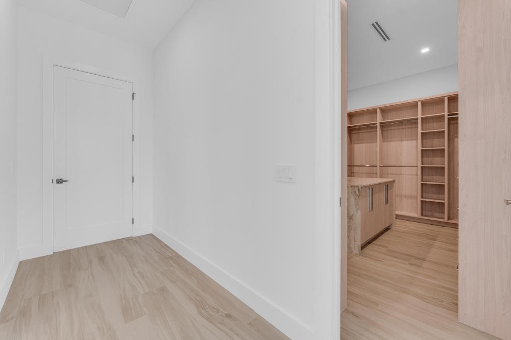 Delray Beach, Florida, 33444, United States, 4 Bedrooms Bedrooms, ,5 BathroomsBathrooms,Residential,For Sale,1974503