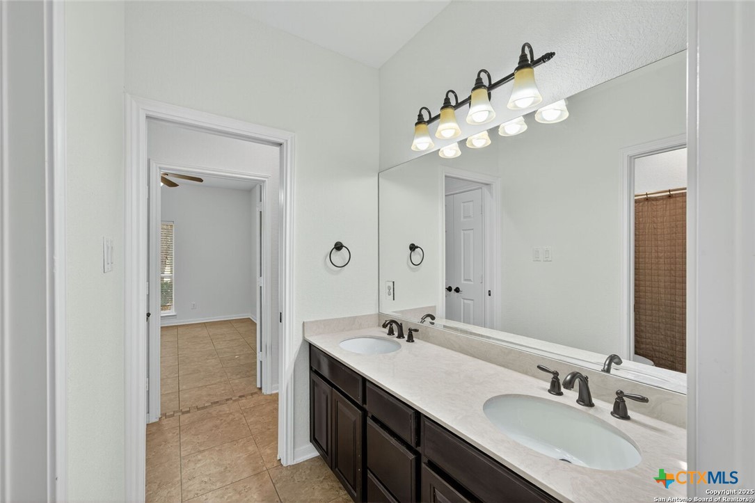 San Antonio, Texas, 78255, United States, 4 Bedrooms Bedrooms, ,3 BathroomsBathrooms,Residential,For Sale,1989721