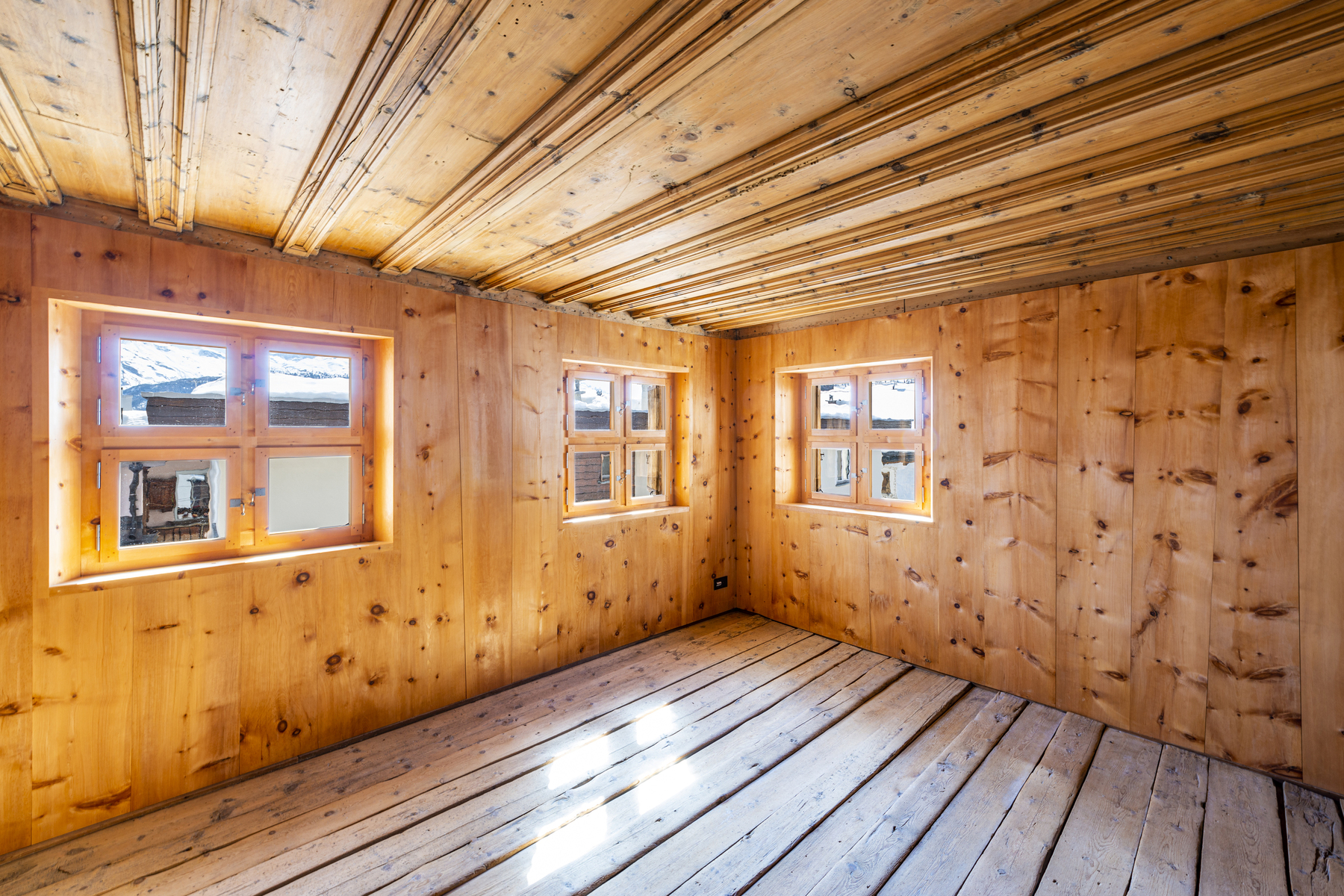  Renovated Historic 
Engadin House - 物件實景