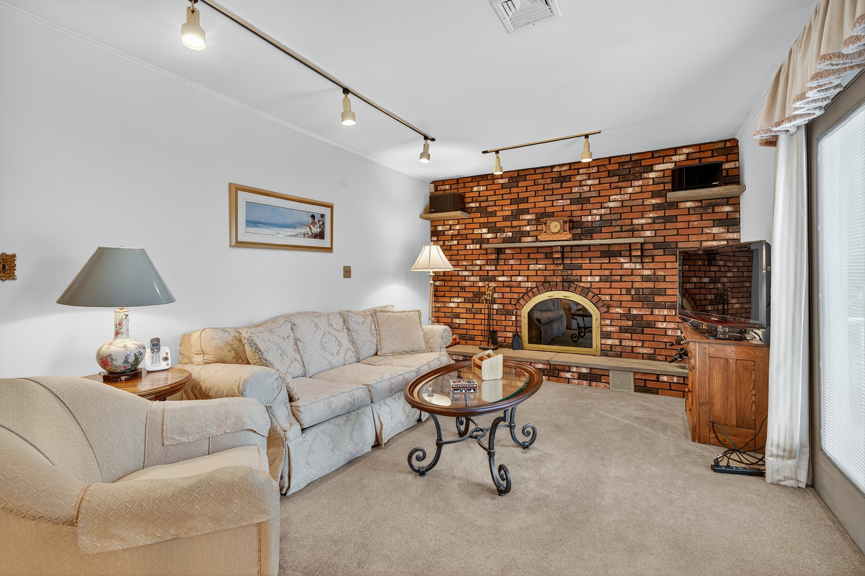 Monroe, New York, 10950, United States, 5 Bedrooms Bedrooms, ,3 BathroomsBathrooms,Residential,For Sale,1976155