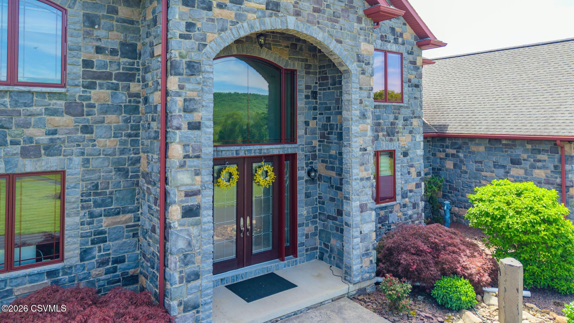 Berwick, Pennsylvania, 18603, United States, 4 Bedrooms Bedrooms, ,3 BathroomsBathrooms,Residential,For Sale,2005736
