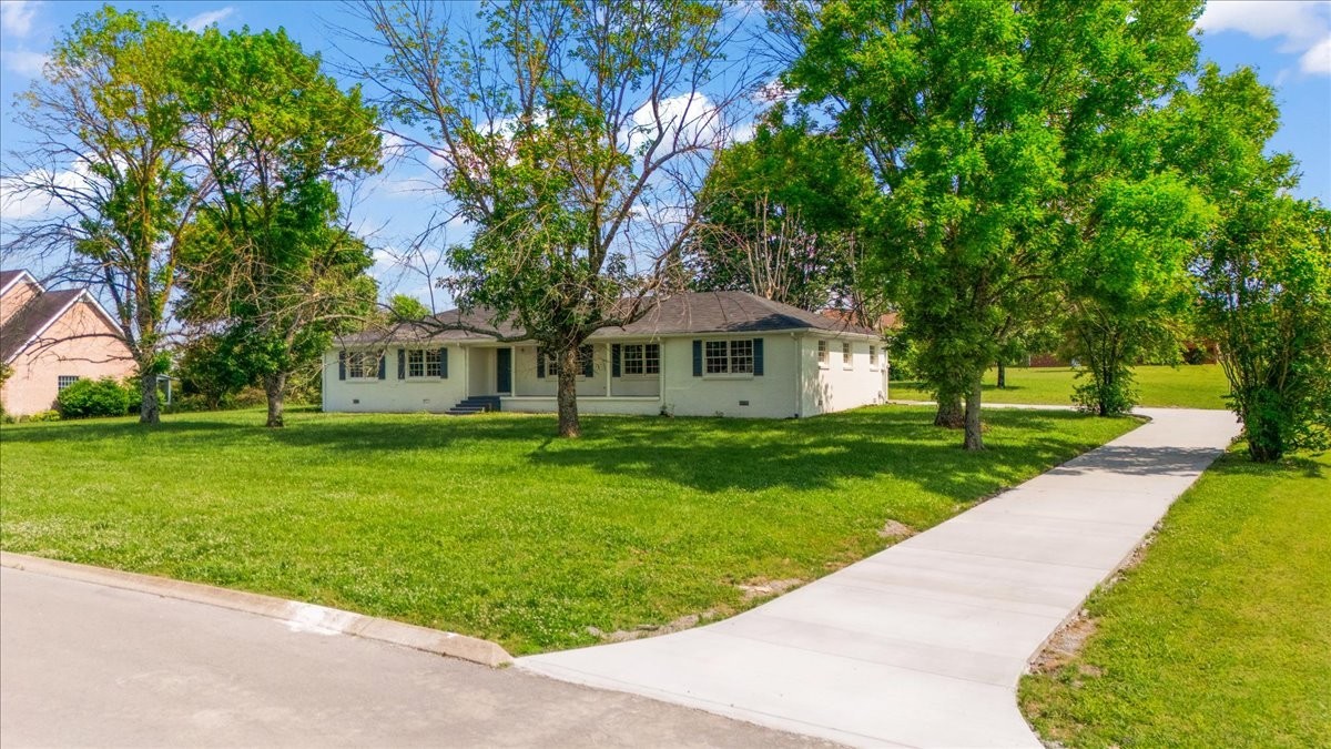 Lebanon, Tennessee, 37087, United States, 4 Bedrooms Bedrooms, ,3 BathroomsBathrooms,Residential,For Sale,1932803
