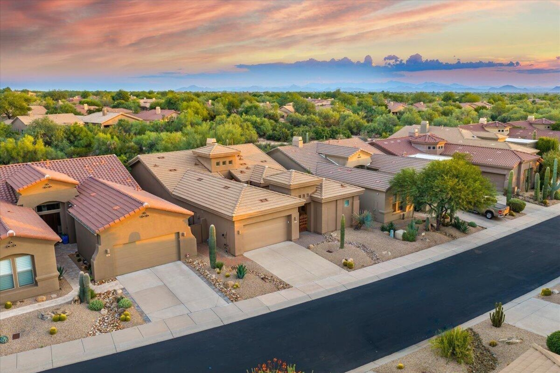  7347 E Evening Glow Drive  Scottsdale, AZ - 物件實景