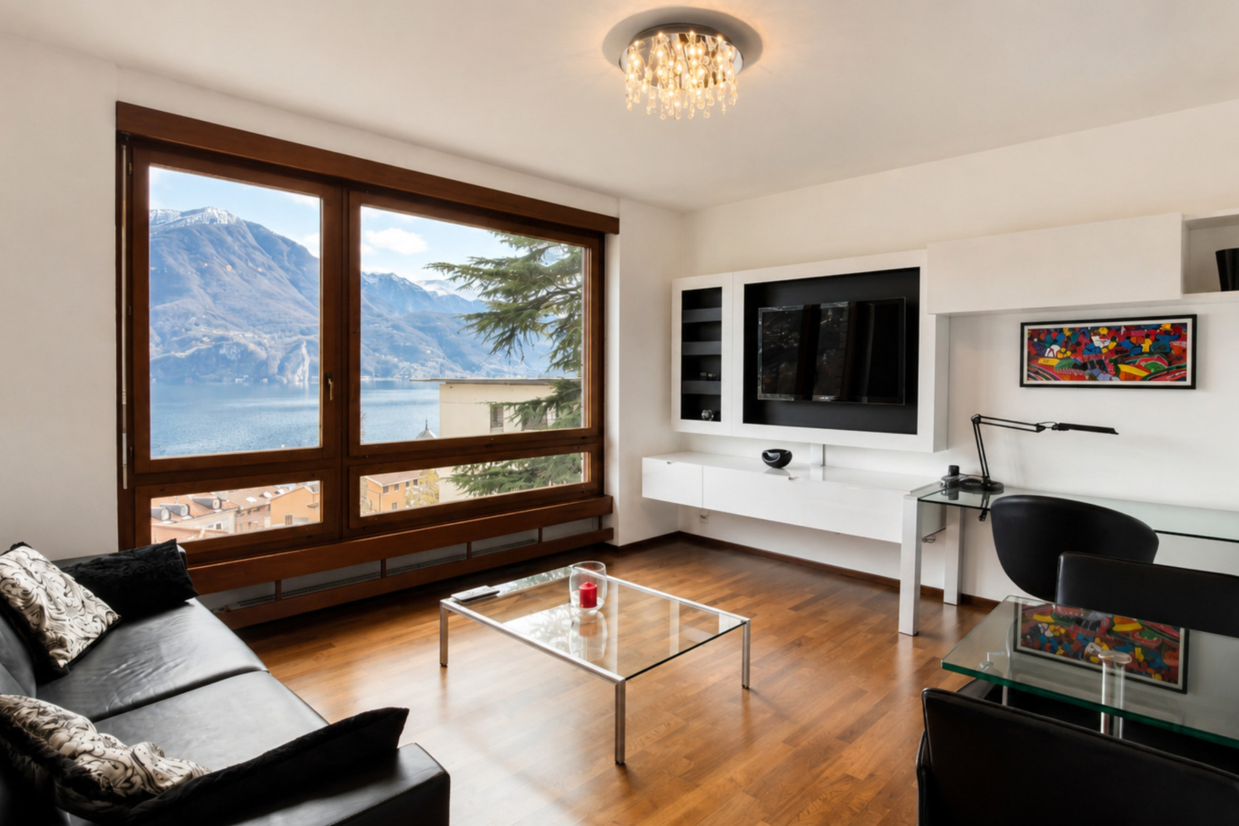  A pied-à-terre in downtown Lugano with open lake views - 物件實景