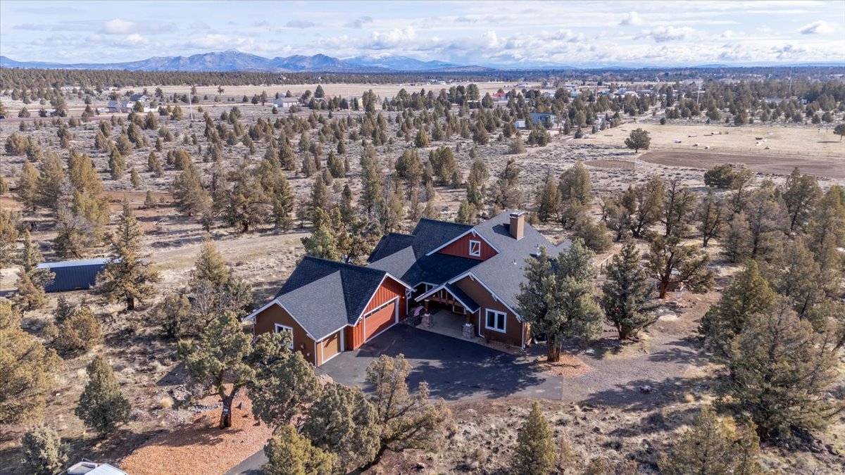Redmond, Oregon, 97756, United States, 3 Bedrooms Bedrooms, ,3 BathroomsBathrooms,Residential,For Sale,1743690