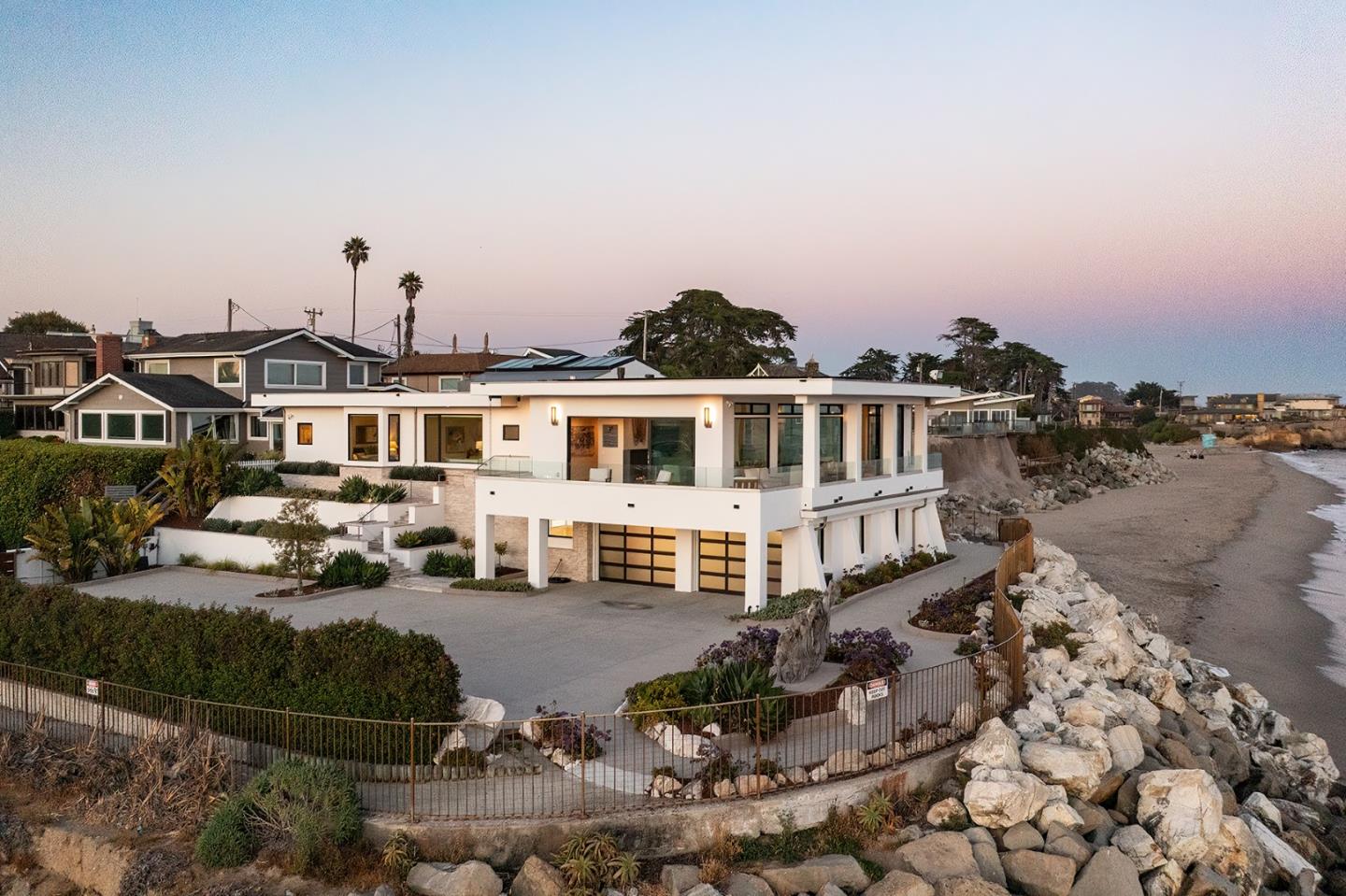 Santa Cruz, California, 95062, United States, 4 Bedrooms Bedrooms, ,4 BathroomsBathrooms,Residential,For Sale,1898604